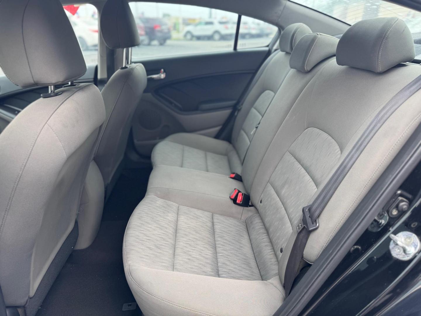 2015 BLACK KIA FORTE LX LX (KNAFK4A68F5) with an 1.8L L4 DOHC 16V engine, located at 10740 Forest Lane, Dallas, TX, 75243, (972) 272-7300, 32.908588, -96.701813 - Photo#4