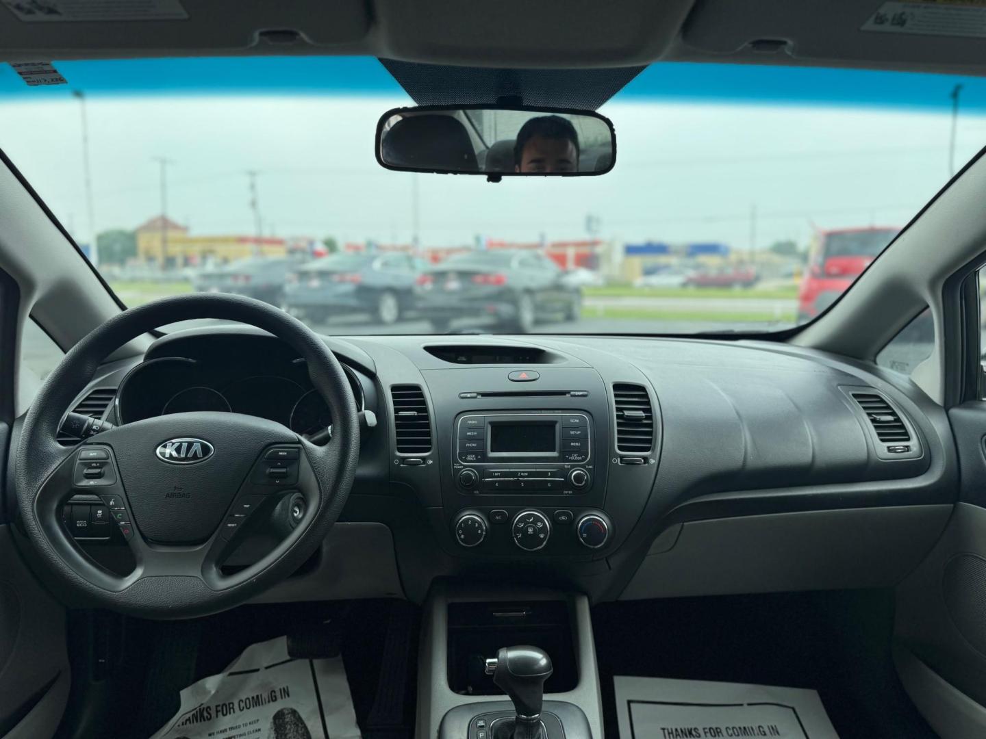 2015 BLACK KIA FORTE LX LX (KNAFK4A68F5) with an 1.8L L4 DOHC 16V engine, located at 10740 Forest Lane, Dallas, TX, 75243, (972) 272-7300, 32.908588, -96.701813 - Photo#5