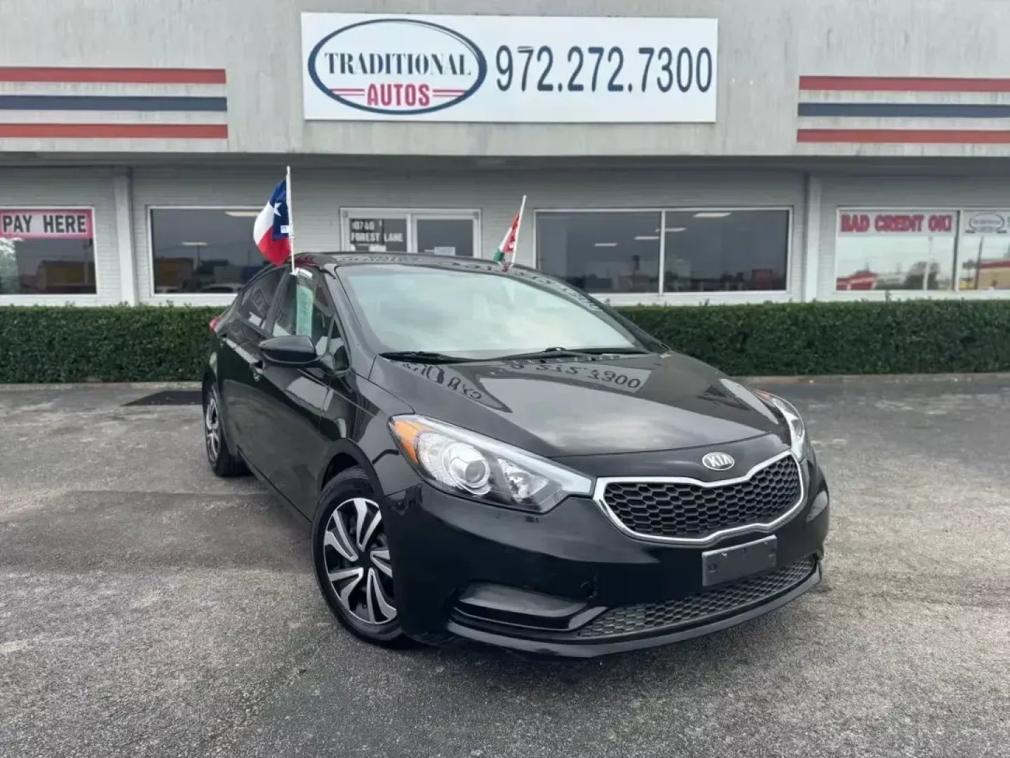 2015 BLACK Kia Forte LX (KNAFK4A68F5) with an 1.8L L4 DOHC 16V engine, 6-Speed Automatic transmission, located at 10740 Forest Lane, Dallas, TX, 75243, (972) 272-7300, 32.908588, -96.701813 - Discover the freedom of the open road with this stylish and reliable 2015 Kia Forte LX, perfect for anyone seeking adventure, comfort, and affordability. Whether you're a commuter navigating the bustling streets of Dallas or a weekend warrior ready to hit the highways, this sedan is designed to meet - Photo#1