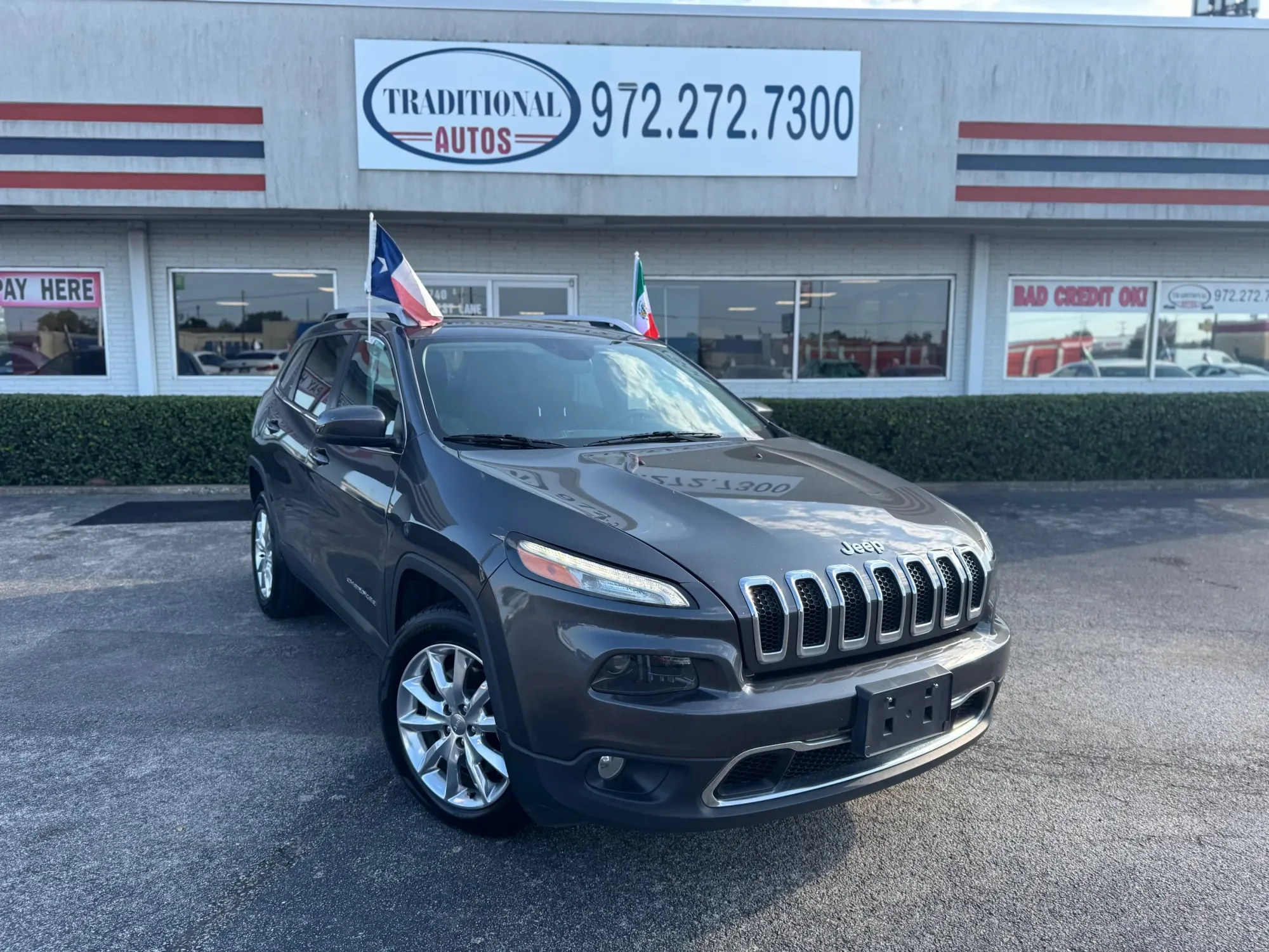 photo of 2015 Jeep Cherokee 