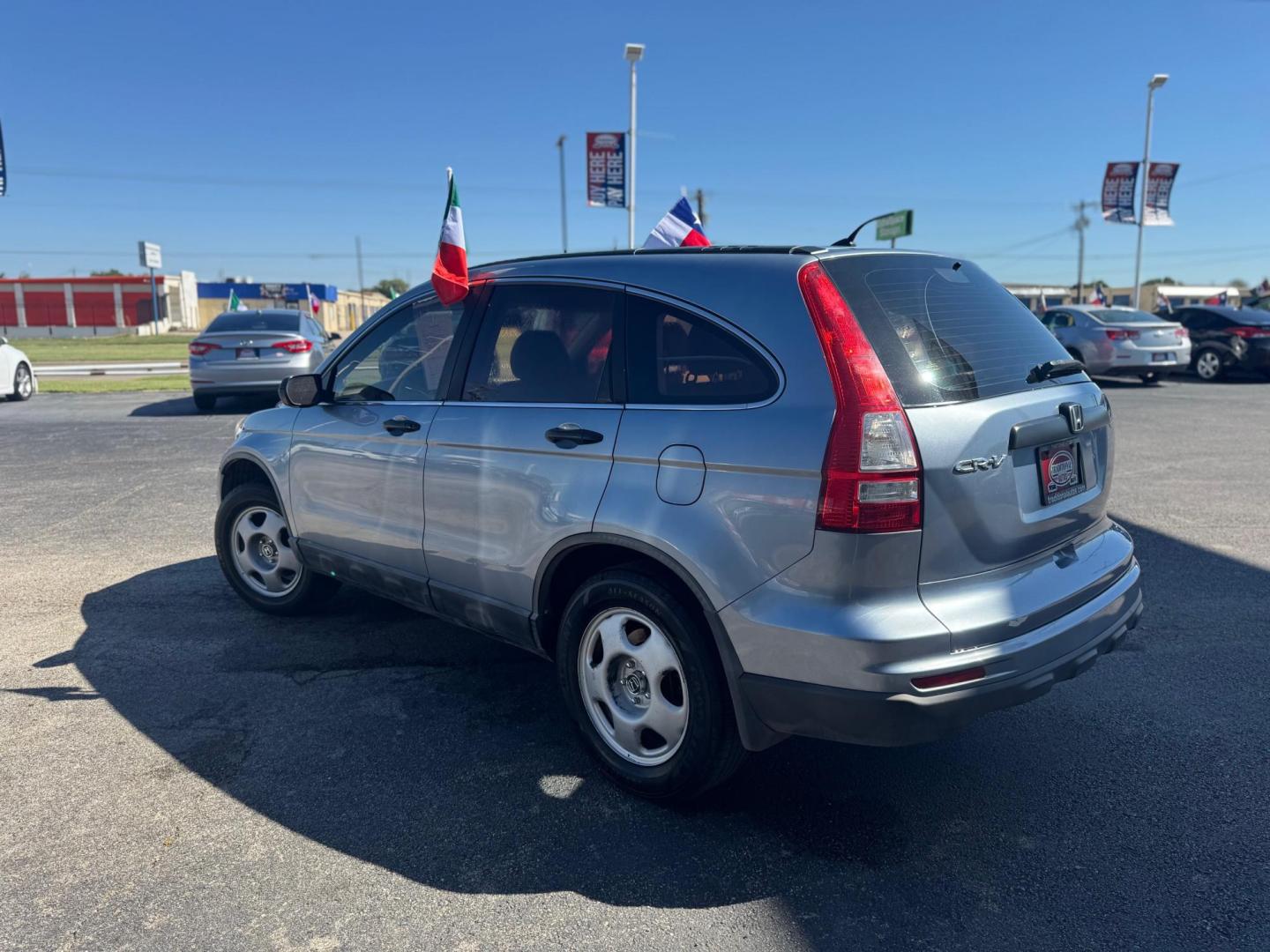 2011 BLUE HONDA CR-V LX LX 2WD 5-Speed AT (5J6RE3H30BL) with an 2.4L L4 DOHC 16V engine, 5-Speed Automatic transmission, located at 10740 Forest Lane, Dallas, TX, 75243, (972) 272-7300, 32.908588, -96.701813 - Photo#3