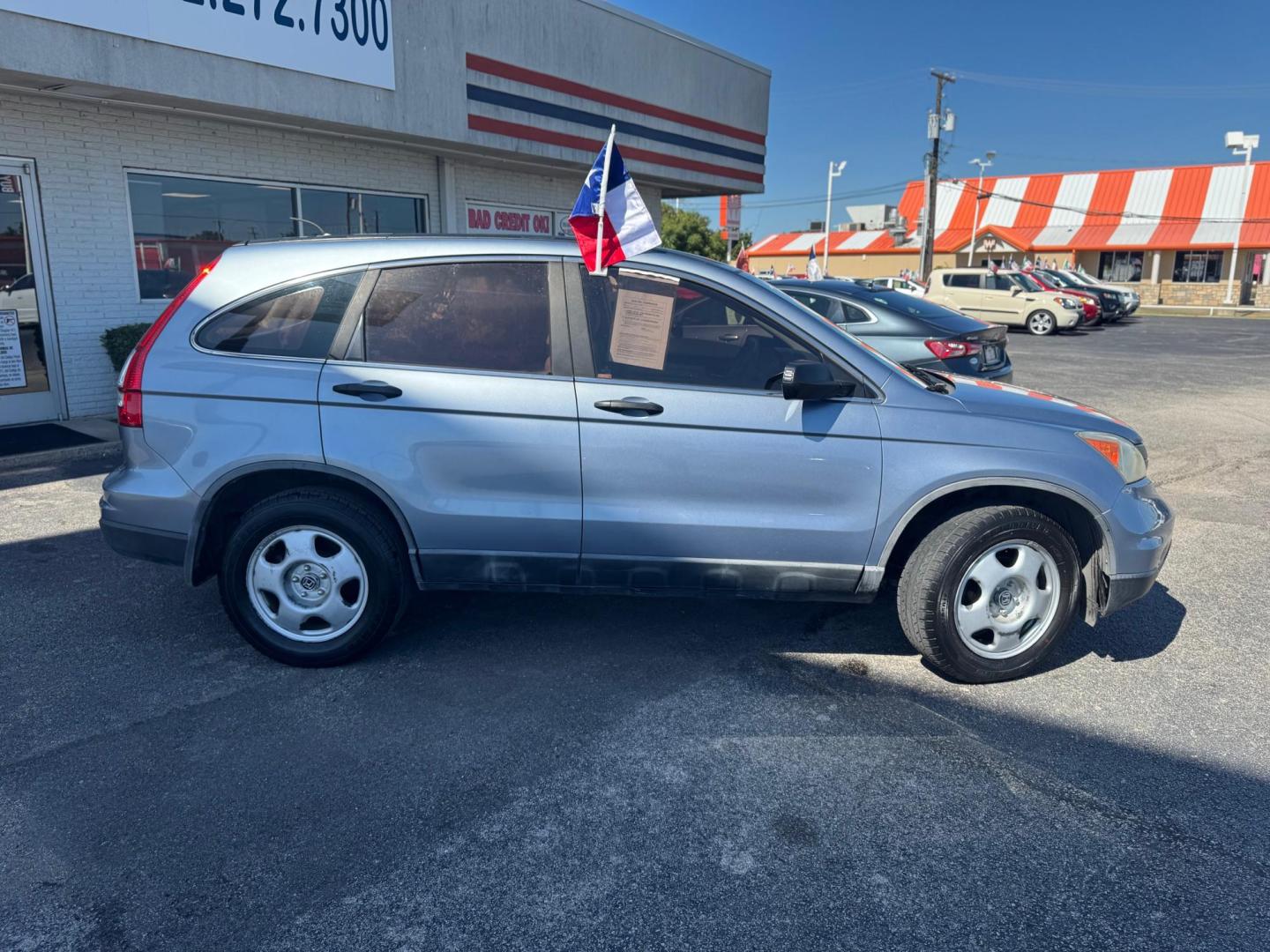 2011 BLUE HONDA CR-V LX LX 2WD 5-Speed AT (5J6RE3H30BL) with an 2.4L L4 DOHC 16V engine, 5-Speed Automatic transmission, located at 10740 Forest Lane, Dallas, TX, 75243, (972) 272-7300, 32.908588, -96.701813 - Photo#5