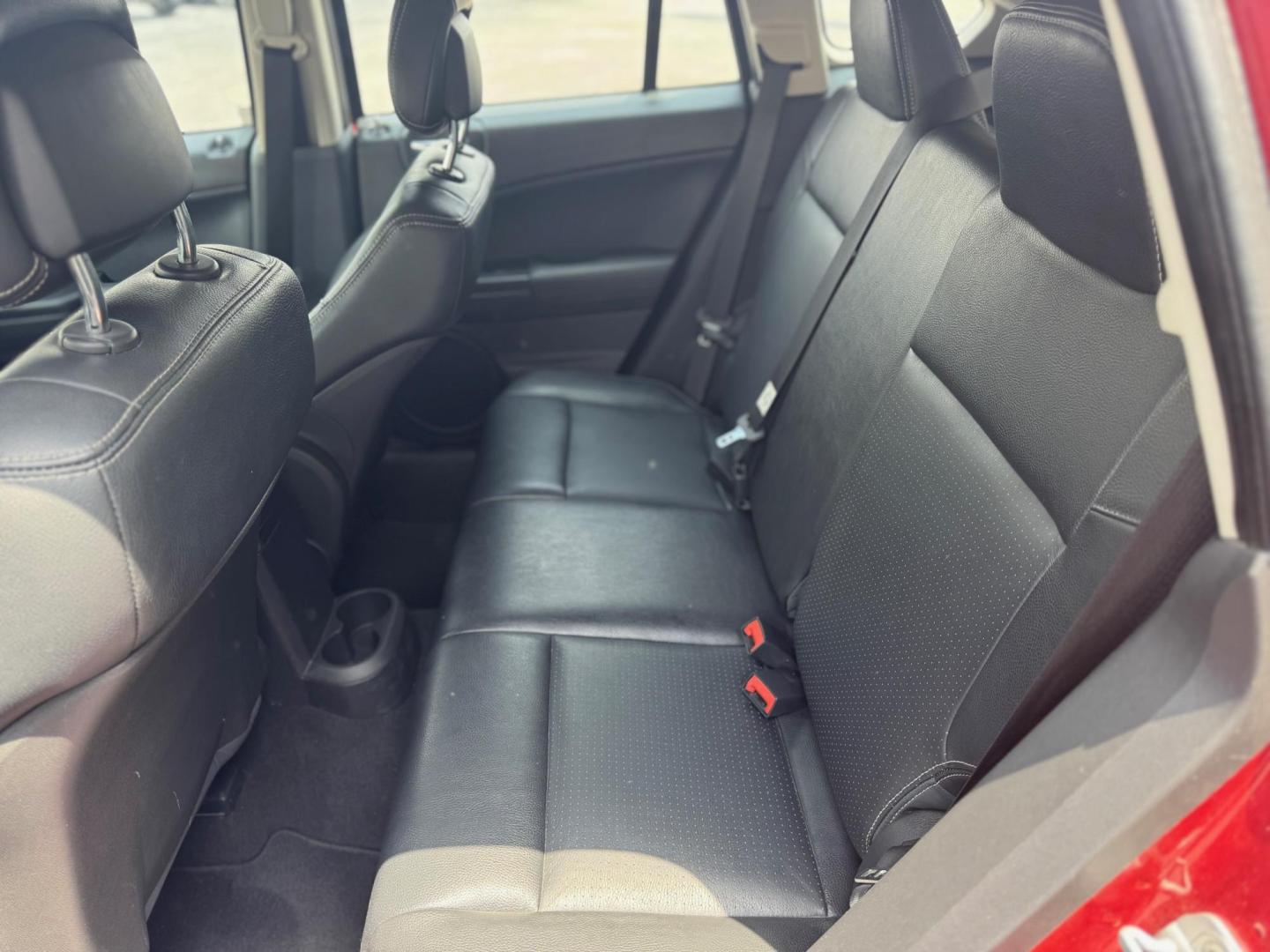 2010 ORANGE DODGE CALIBER UPTOWN Uptown (1B3CB9HB9AD) with an 2.4L L4 DOHC 16V engine, Continuously Variable Transmisson transmission, located at 10740 Forest Lane, Dallas, TX, 75243, (972) 272-7300, 32.908588, -96.701813 - Photo#4